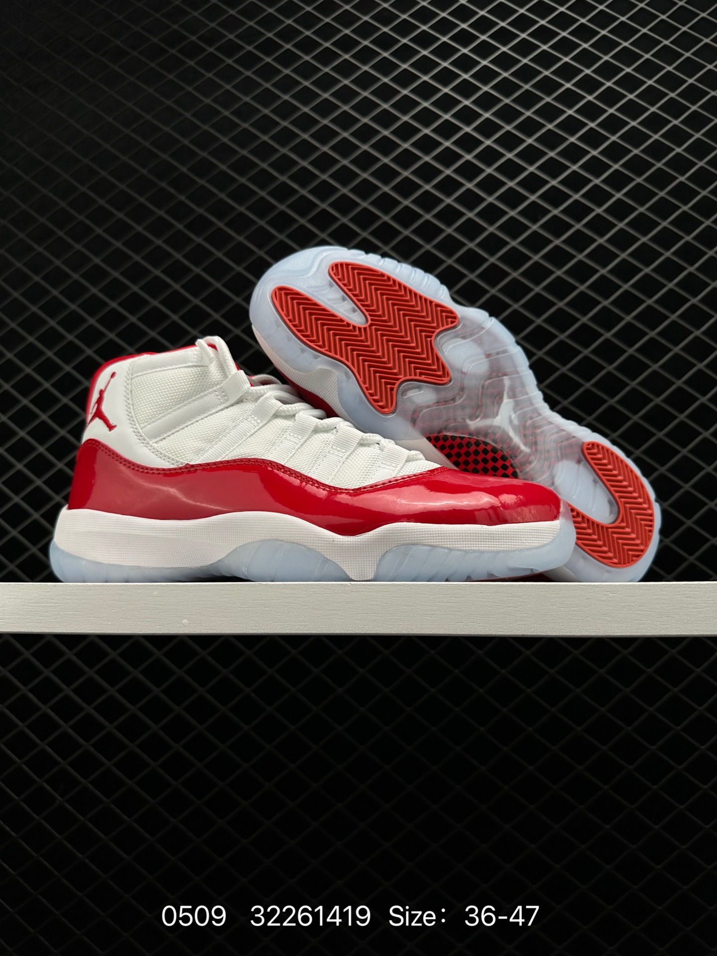 Air Jordan 11 Retro Low 